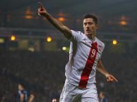 KY体育-包含莱万多夫斯基爆冷击败加拿大队，出色防守引爆全场！的词条