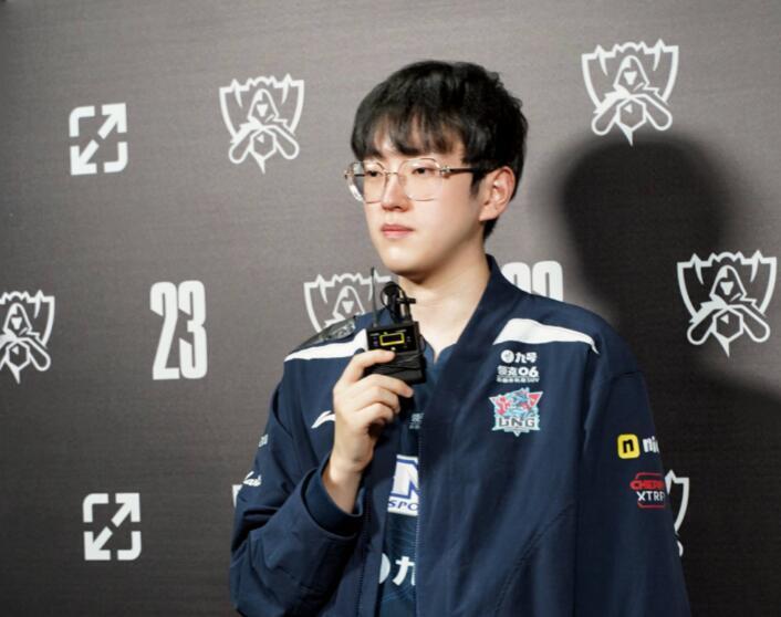 C9前途光明!,Scout新星败北表现突出赛场气氛高涨的简单介绍 C9前途光明!,Scout新星败北表现突出赛场气氛高涨的简单介绍